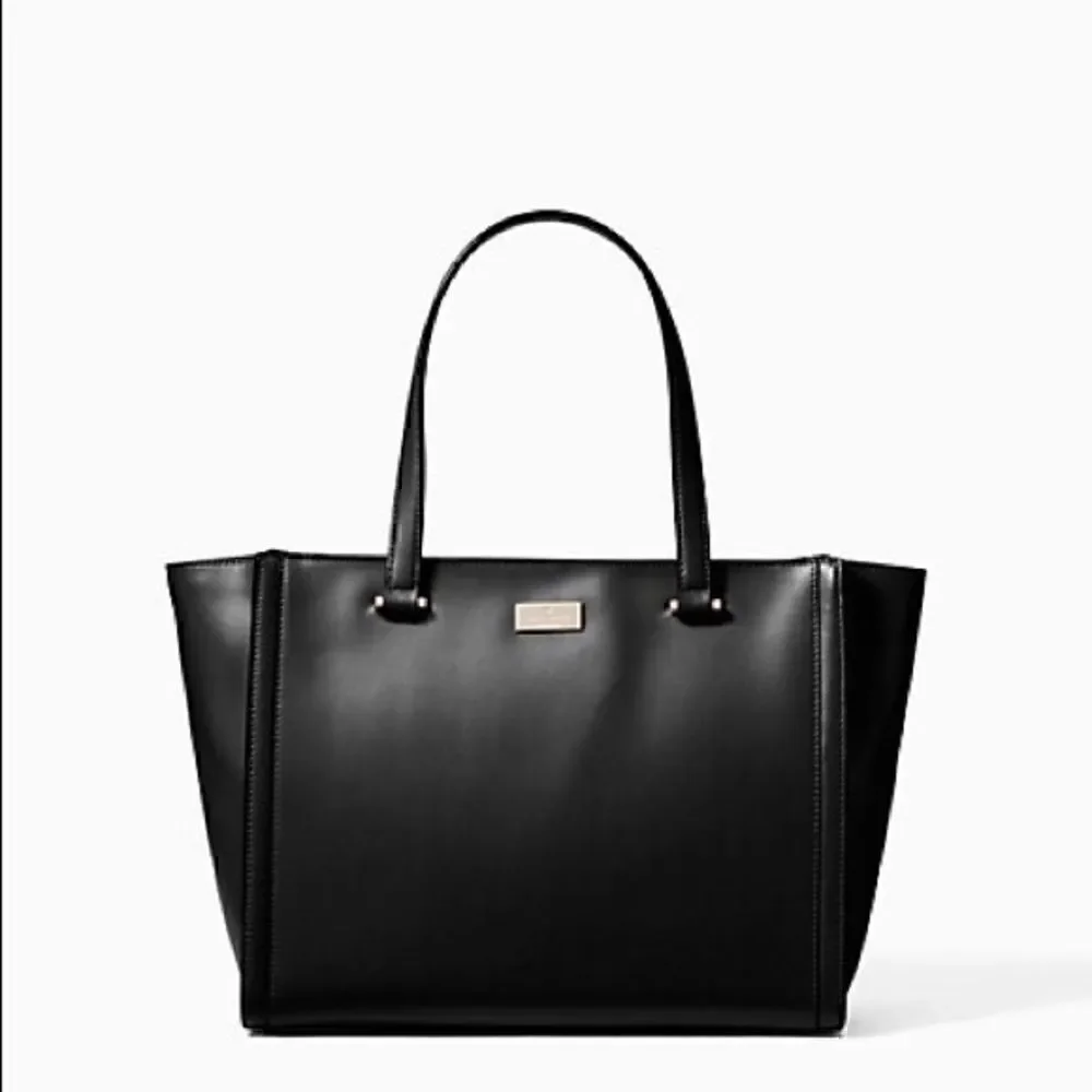 KATE SPADE regatta court vita black soft leather
